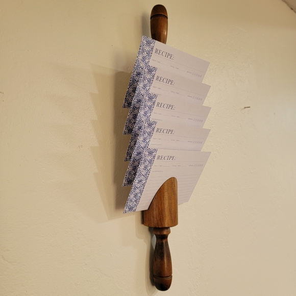 Vintage Wood Rolling Pin Recipe Card Note Letter Holder Home Decor - Picture 5 of 8